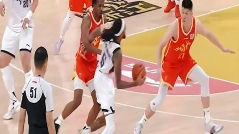 机甲新纪元：战魔篇章续写，激战神级BOSS三连击，全新内容盛宴来袭！